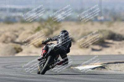 media/Dec-07-2025-CVMA (Sun) [[3e7d2de5dc]]/Race 5-Formula UL-CVMA Hooligans-American Thunder/